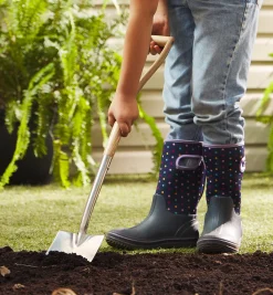 Lee Valley Children's Digging Spade