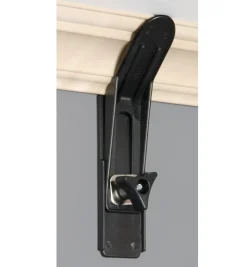 Lee Valley Crown Molding Hanger