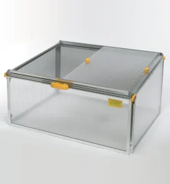 Lee Valley Double-Walled Cold Frame