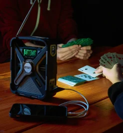 Lee Valley Eton Bluetooth Emergency Weather Radio
