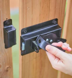 Lee Valley Gate Turn-Handle Latch