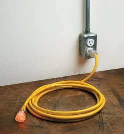 Lee Valley 15' Heavy-Duty 12 Gauge Extension Cord