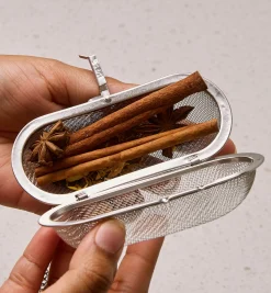 Lee Valley Herb & Spice Infuser