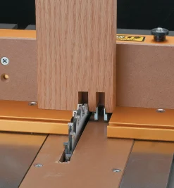 Lee Valley Incra I-Box Finger Joint Jig