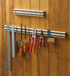 Lee Valley Light-Duty Magnetic Tool Bars
