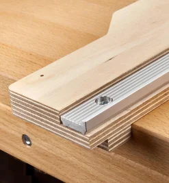 Lee Valley Veritas Miniature Shooting Board
