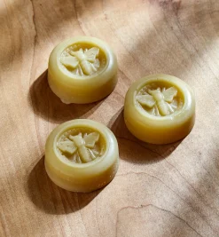 Lee Valley Wax Puck For Beeswax Wraps