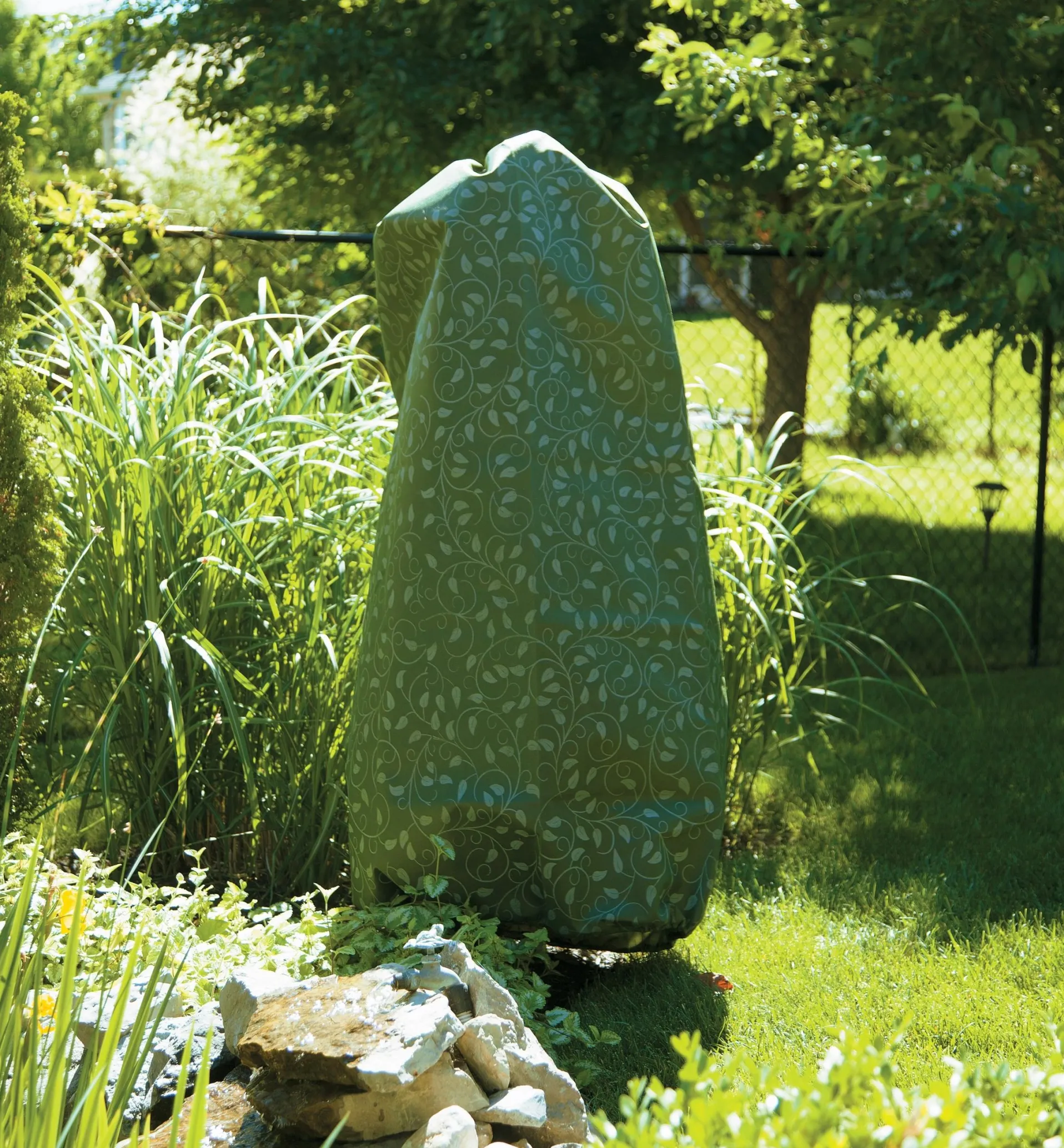 Lee Valley Wrap-Around Shrub Covers