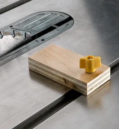 Lee Valley Zeroplay Miter Stop